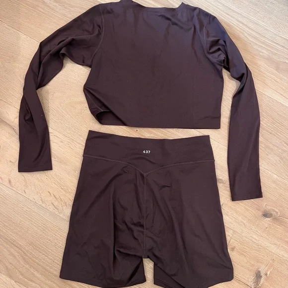 437 workout set - Picture 2 of 5